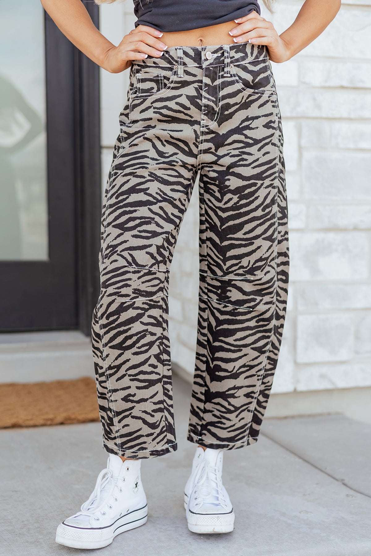 Gray Zebra-Print Barrel-Leg Jeans from ARVELA