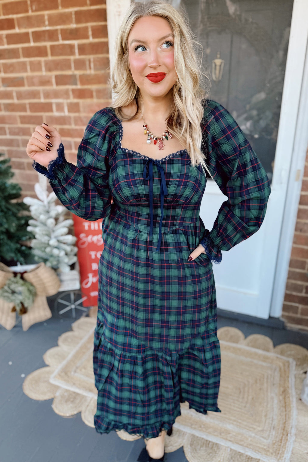 Green Plaid Lace-Trim Long-Sleeve Maxi Dress