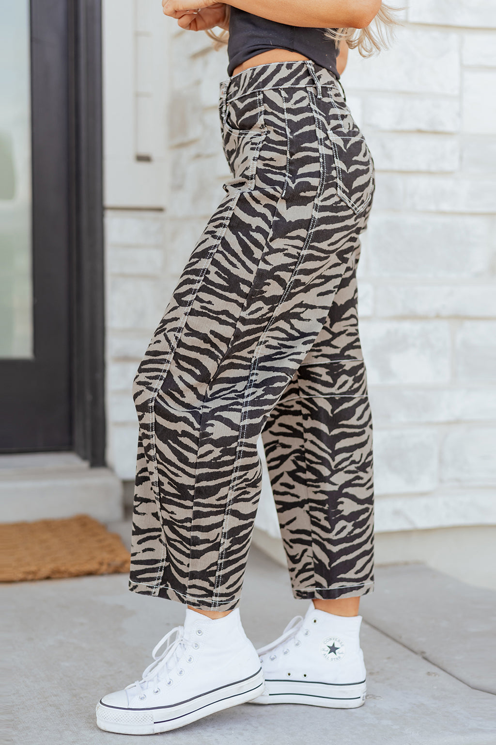 Gray Zebra-Print Barrel-Leg Jeans