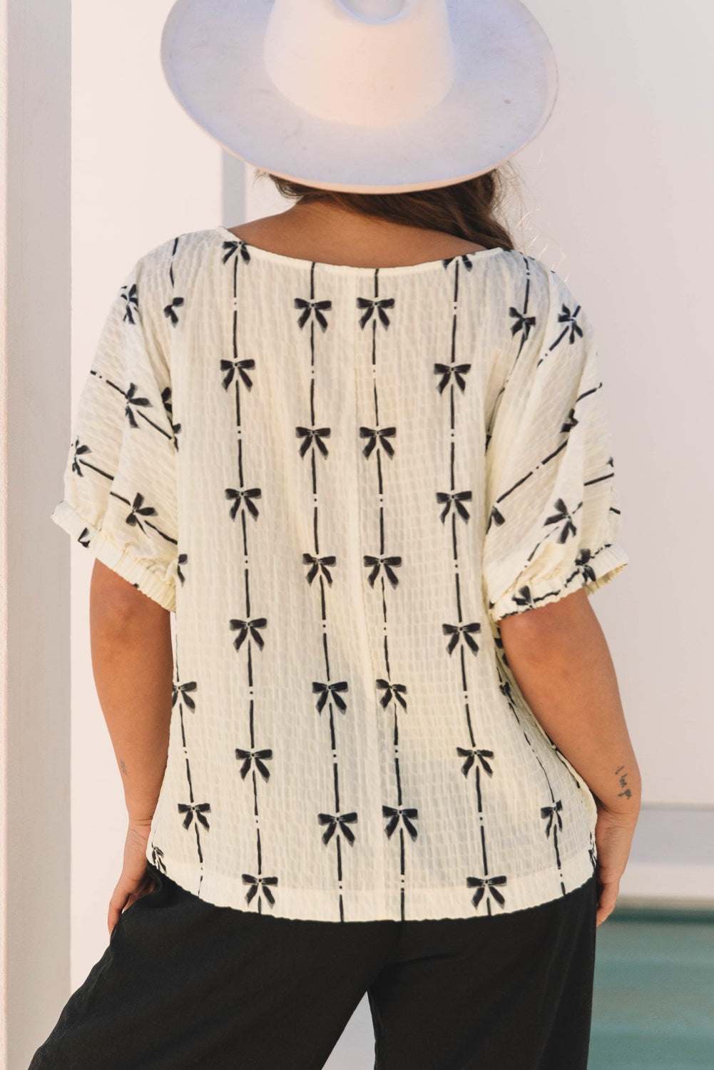 Beige Bow-Print Puff-Sleeve Blouse
