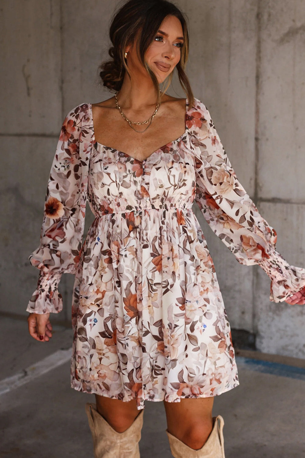 White Floral Sweetheart Long-Sleeve Mini Dress